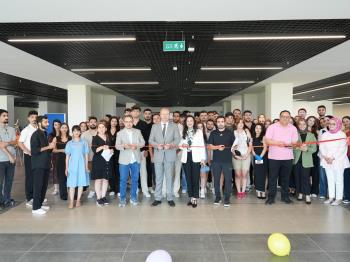 Tasarımın Topluma Yansıması: Grafik Tasarımı Öğrencilerinden Etkileyici Mezuniyet Sergisi